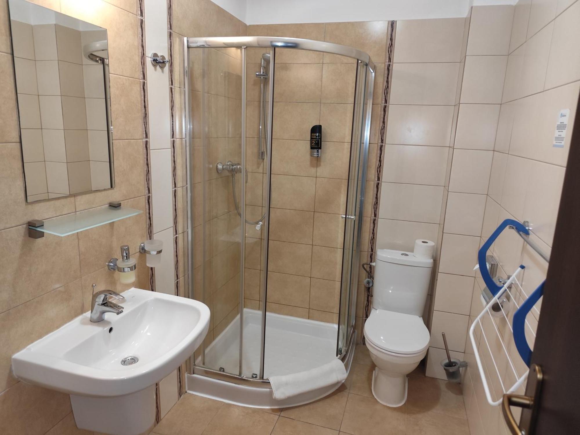 Apartman Liptov - Hotel เบเชนยอวา ภายนอก รูปภาพ